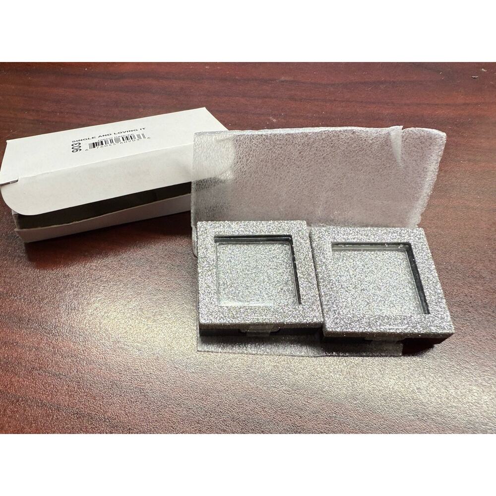 2PK Hard Candy Single & Loving It Eyeshadow #903 Disco Dancer Eye Makeup Silver